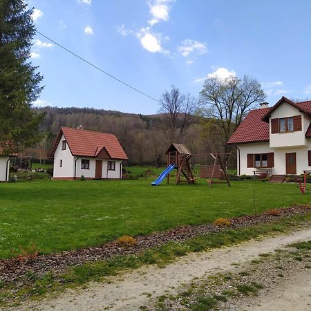 Bieszczadzkie Brzegi Apartment Ustrzyki Dolne Exterior foto