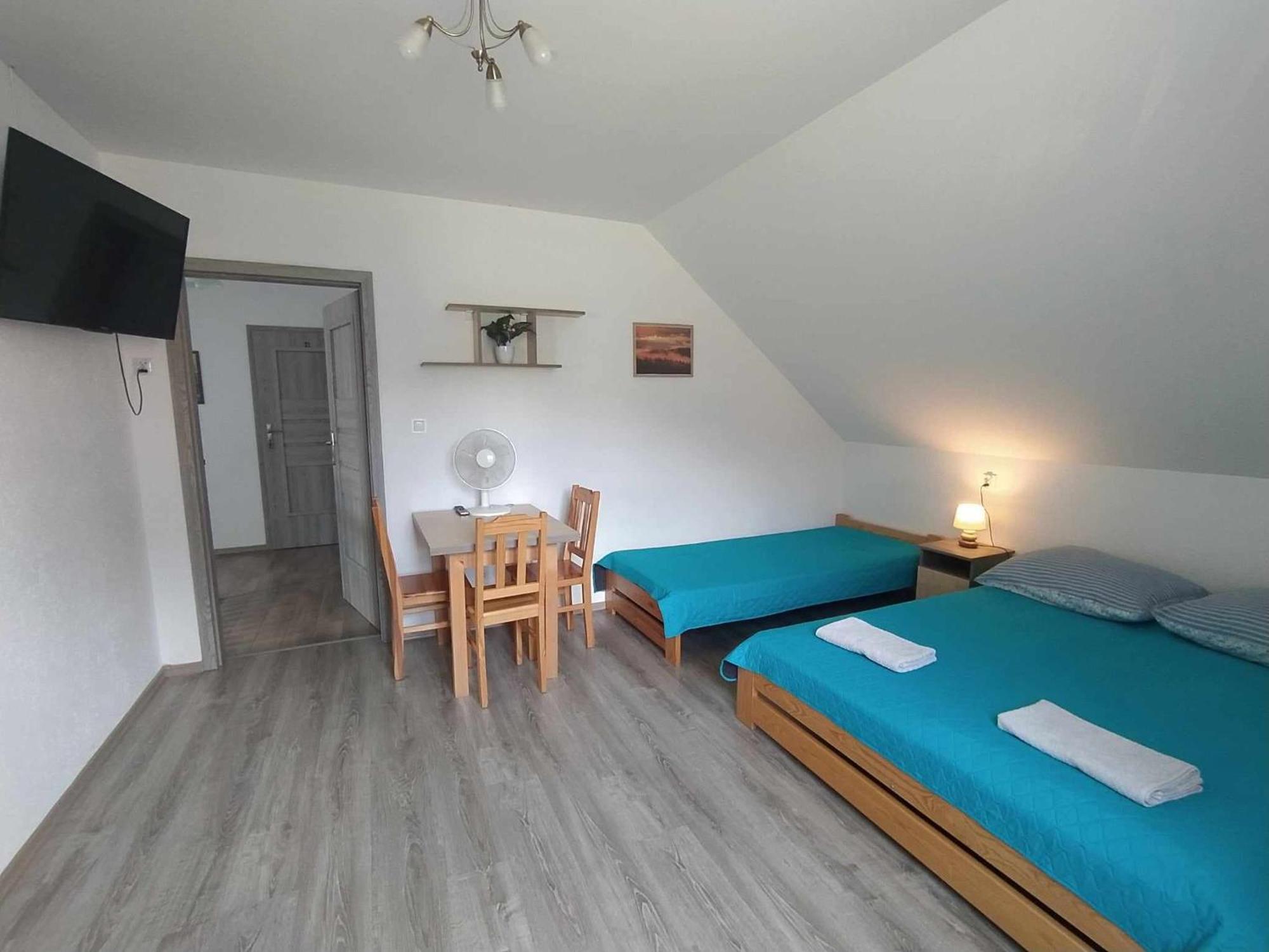 Bieszczadzkie Brzegi Apartment Ustrzyki Dolne Exterior foto